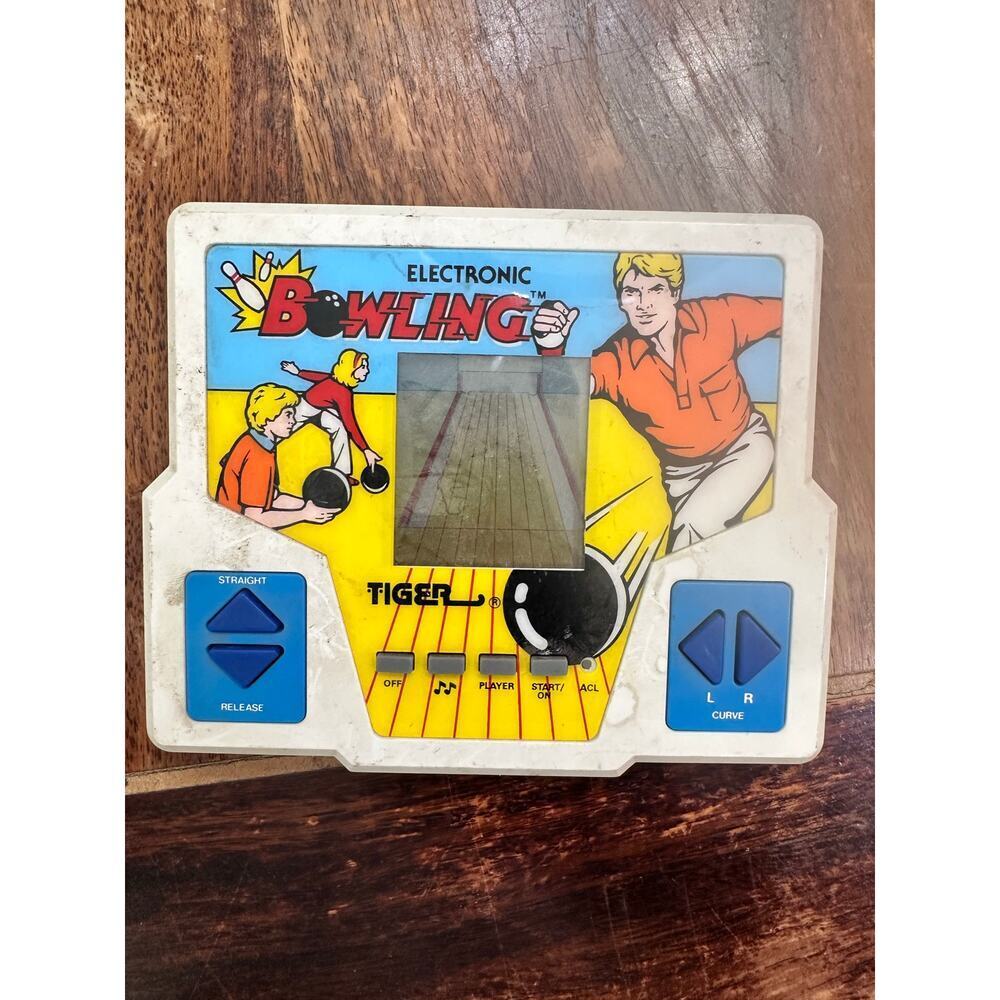 Vintage Tiger Electronic Bowling LCD Handheld Game